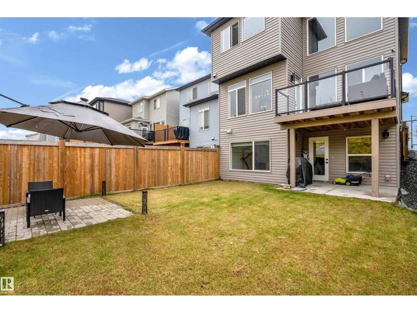 6364 174 AV NW — photo 38 of 40