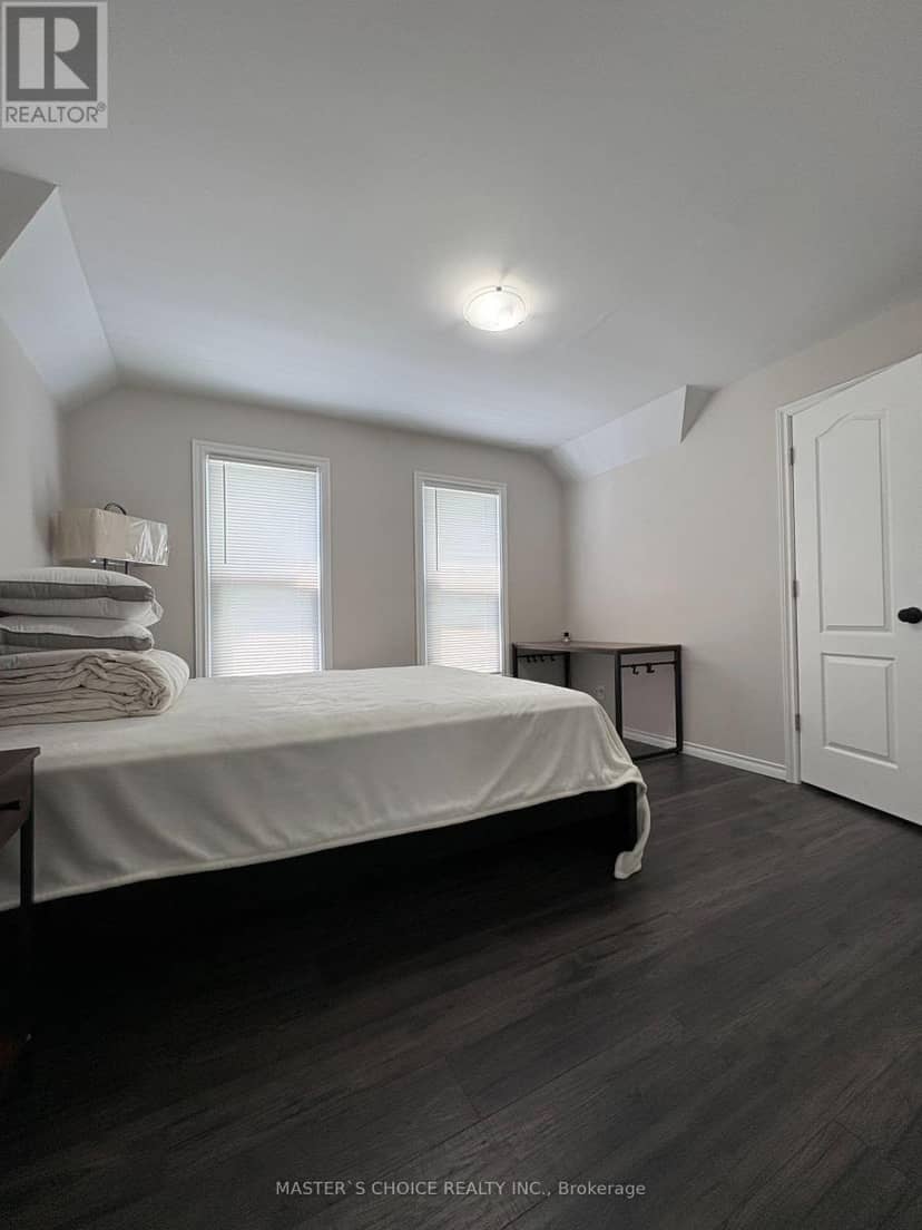 5527 Palmer Avenue — photo 10 of 18