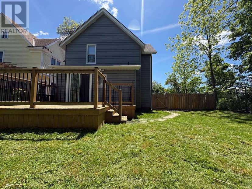 5527 Palmer Avenue — photo 15 of 18