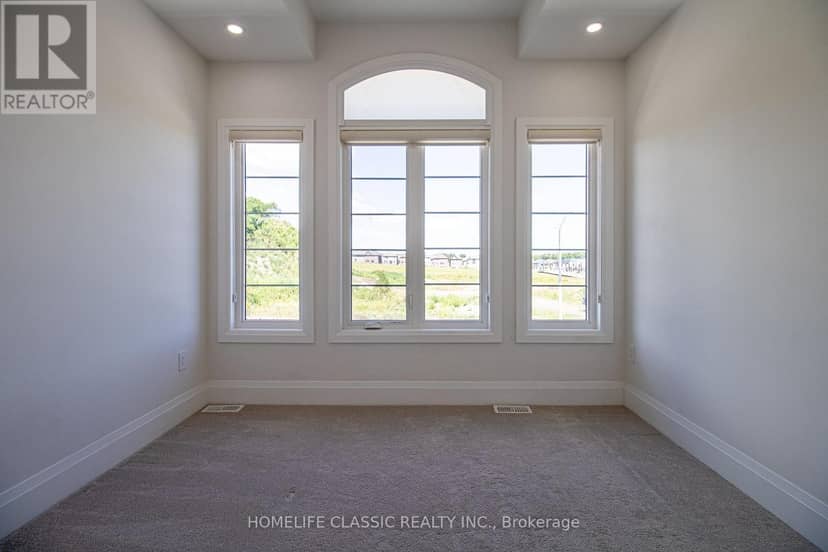 43 Longworth Avenue — photo 21 of 40