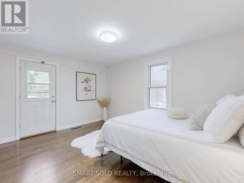 1051 Janette Street — photo 17 of 40