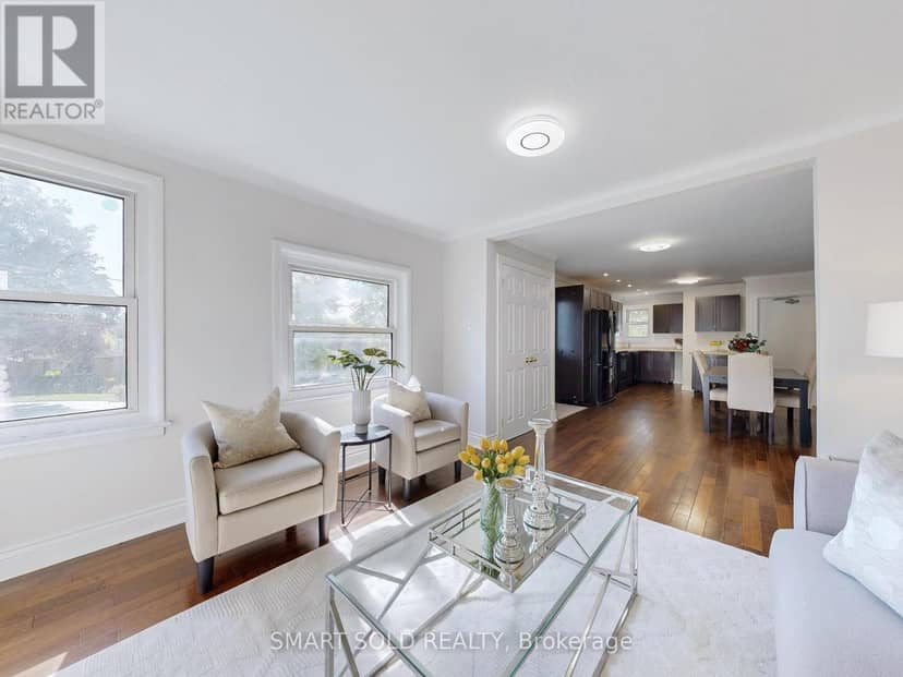 1051 Janette Street, Newmarket, photo 6