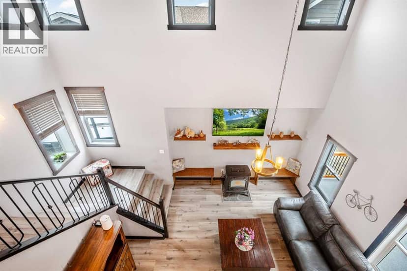 216 Cottageclub Crescent — photo 12 of 26