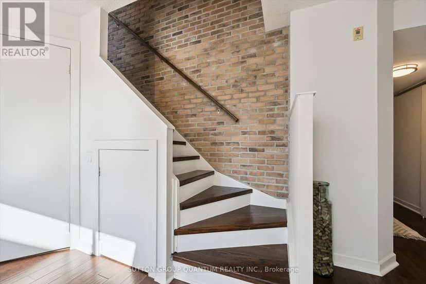 915 - 77 Lombard Street — photo 12 of 28