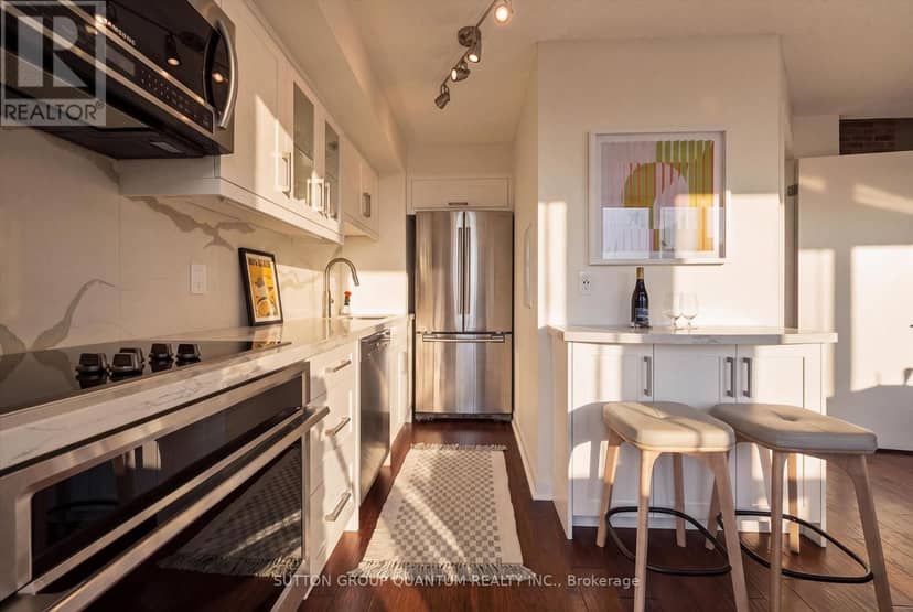 915 - 77 Lombard Street — photo 6 of 28