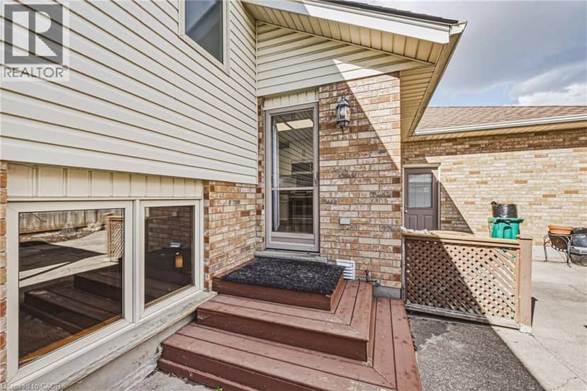 116 ATTWOOD Drive — photo 33 of 40