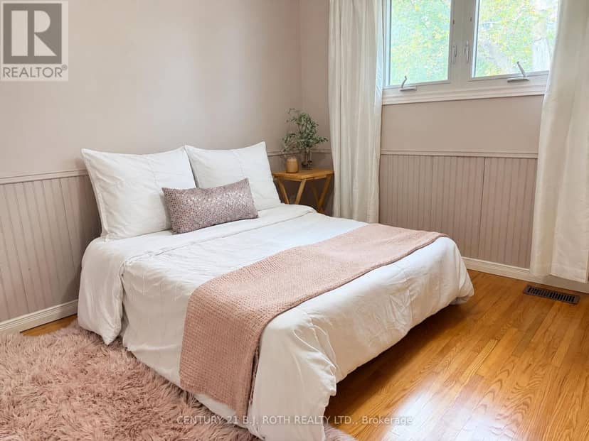 72 Allan Street — photo 21 of 35