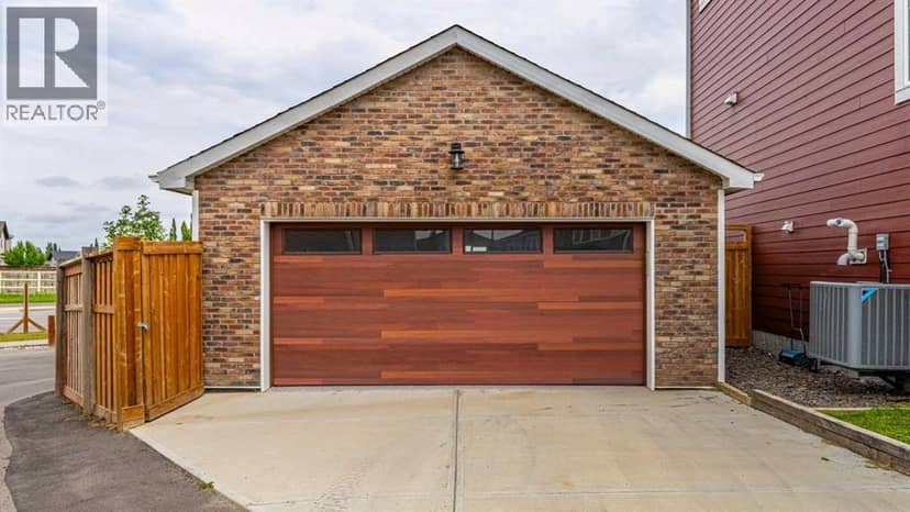 46 Yorkstone Way SW, Calgary, photo 3