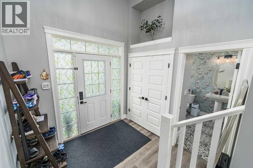 46 Yorkstone Way SW — photo 16 of 40