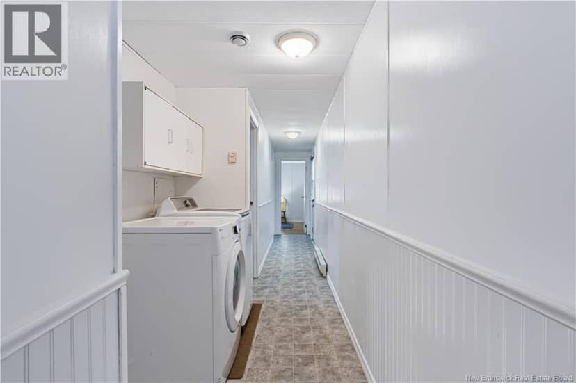 8 Wood Avenue — photo 23 of 40