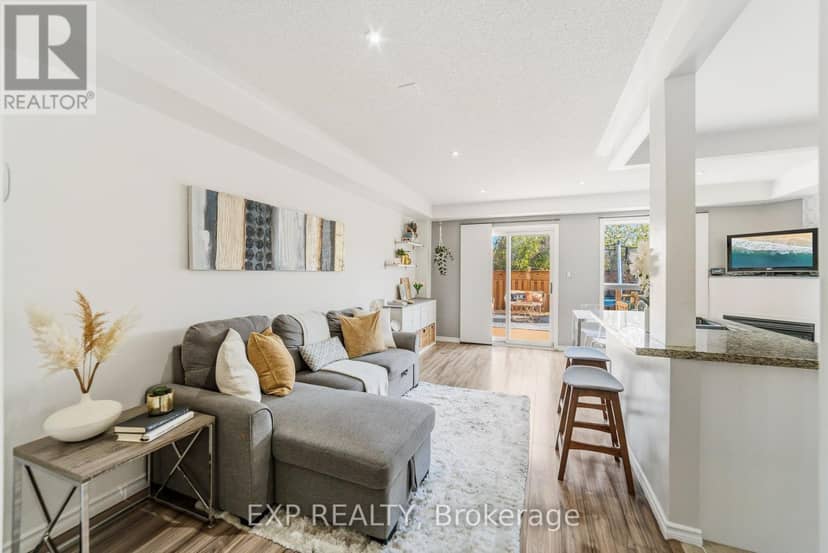 4368 Fairview Street, Burlington, photo 5