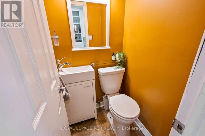 22 Randy Avenue — photo 19 of 40