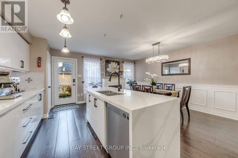 213 Littlewood Drive — photo 10 of 35