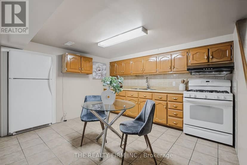 52 Barrett Crescent — photo 20 of 39