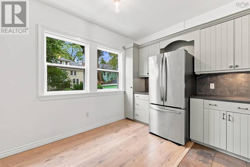 6052 Compton Avenue — photo 20 of 40