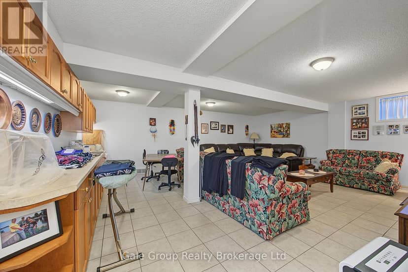 15 - 537 Nova Scotia Court S — photo 18 of 30