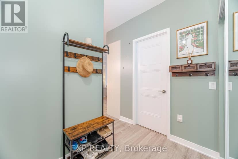 812 - 25 Neighbourhood Lane, Toronto, photo 7