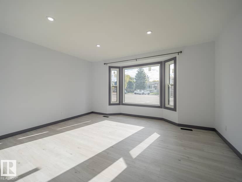 7328 183b ST NW — photo 9 of 40