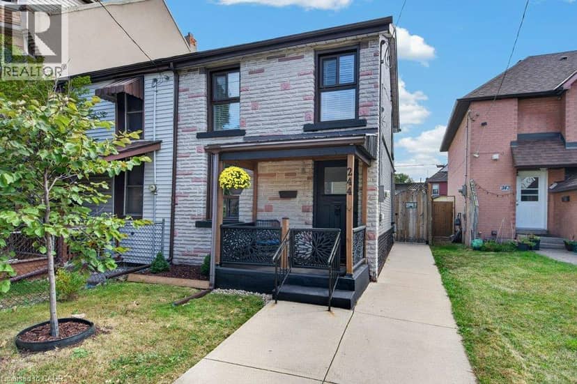 244 EMERALD Street N, Hamilton, photo 2