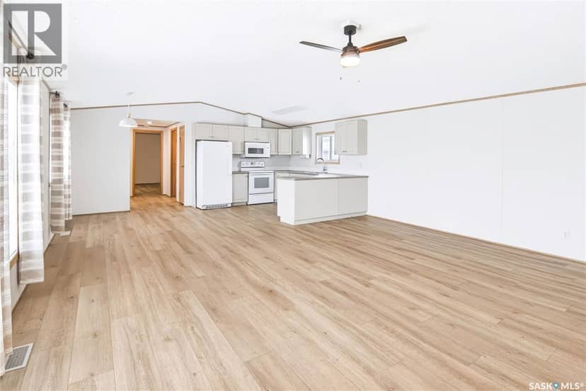 119 Railway AVENUE, Kinistino, photo 8