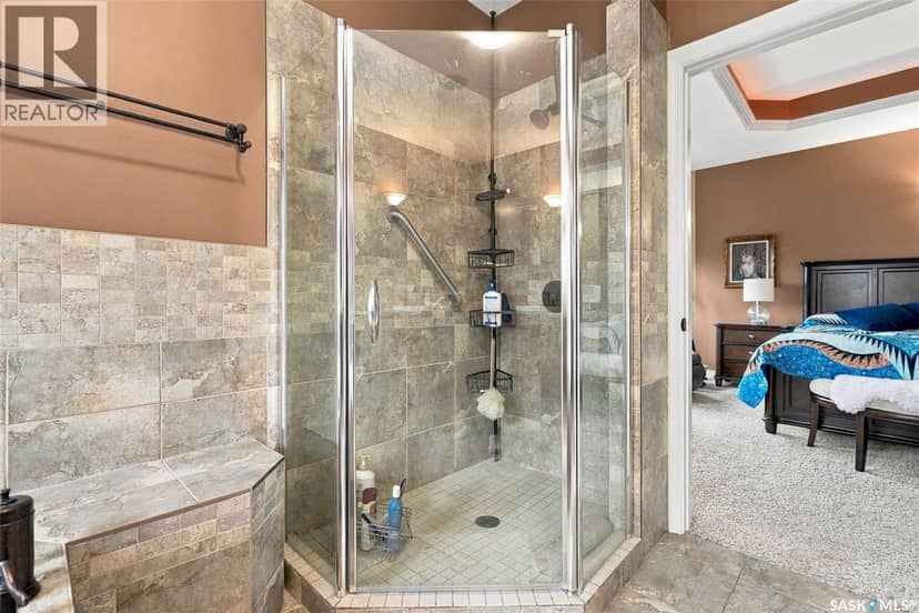 212 Edgewood Drive — photo 26 of 40