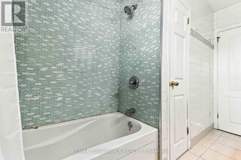 2173 Carnegie Street — photo 13 of 38