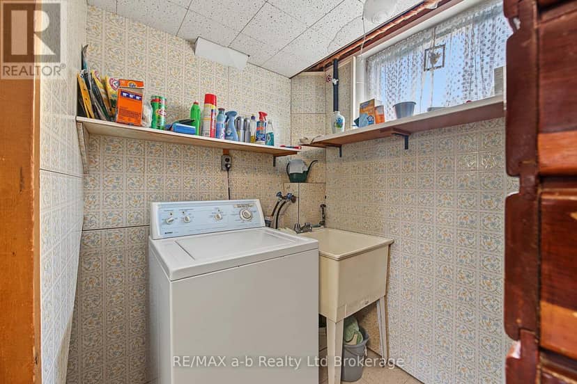 20 Pinecrest Avenue — photo 23 of 34