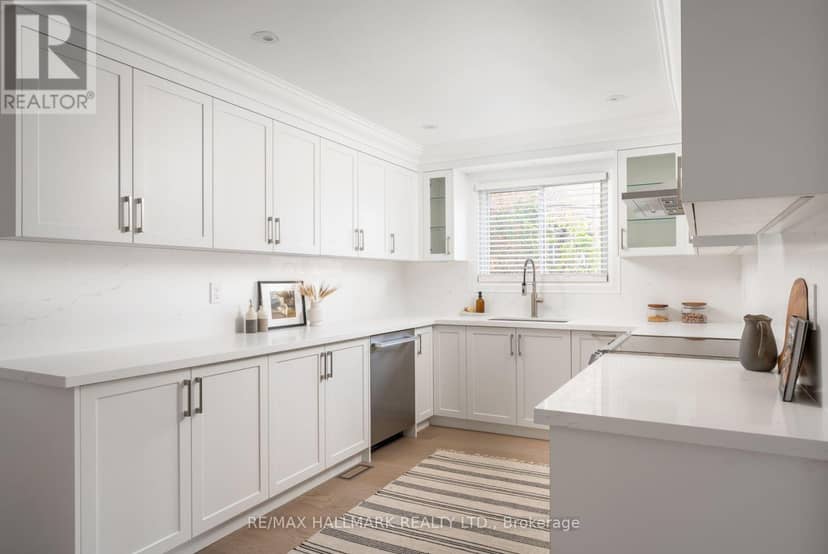 226 A Mortimer Avenue — photo 16 of 40