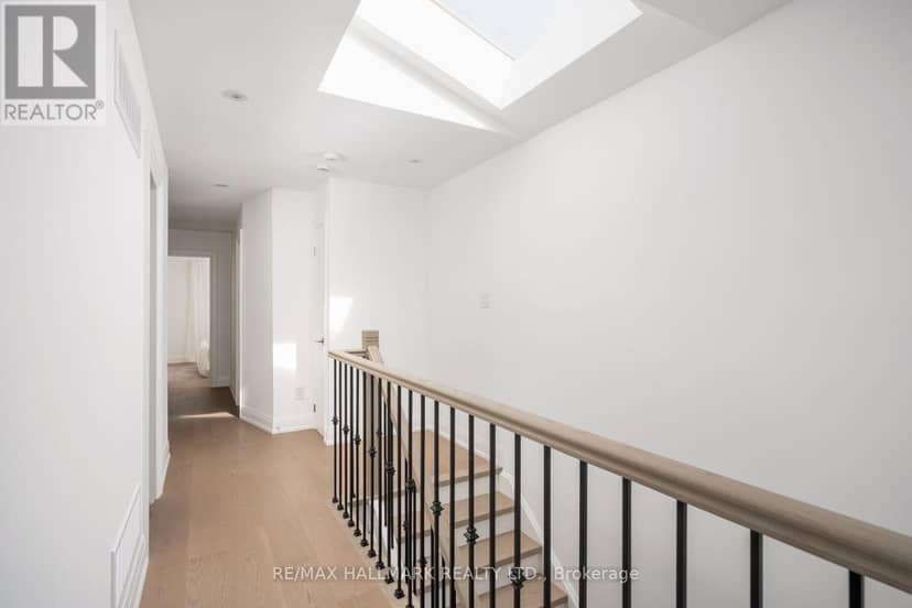 226 A Mortimer Avenue — photo 27 of 40