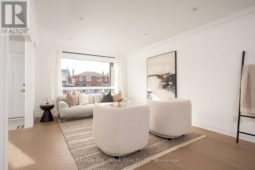 226 A Mortimer Avenue, Toronto, photo 5
