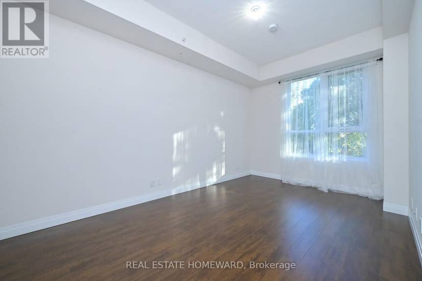 113 - 22 East Haven Drive — photo 27 of 32