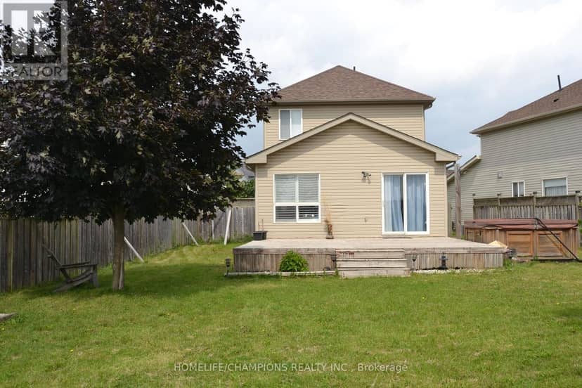 132 Henhoeffer Crescent — photo 31 of 33