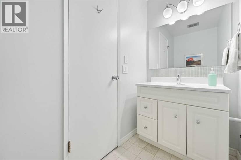 70 Brae Glen Lane SW — photo 37 of 40