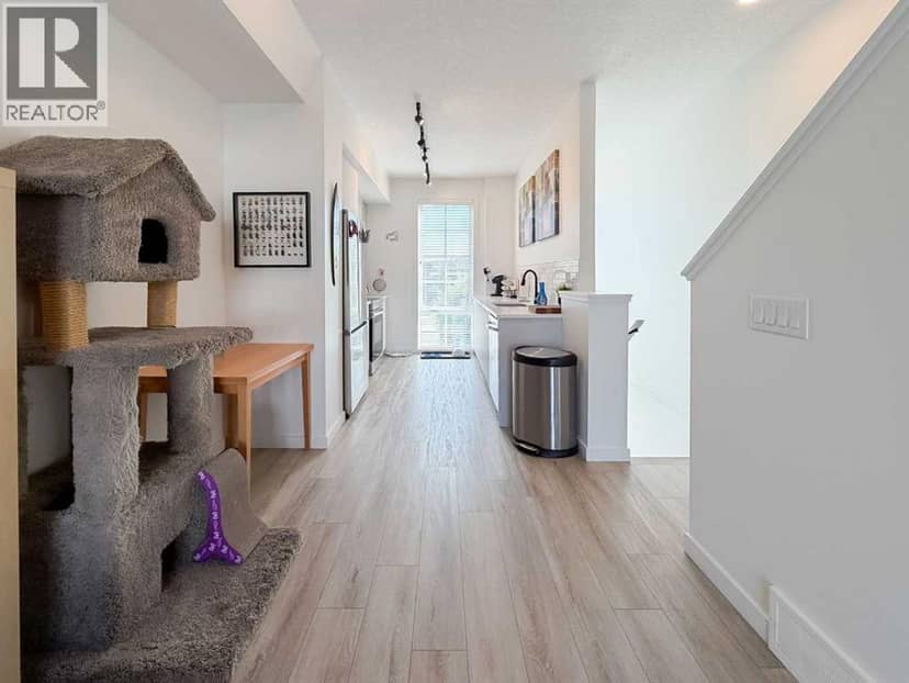 2474 210 Avenue SE — photo 10 of 28