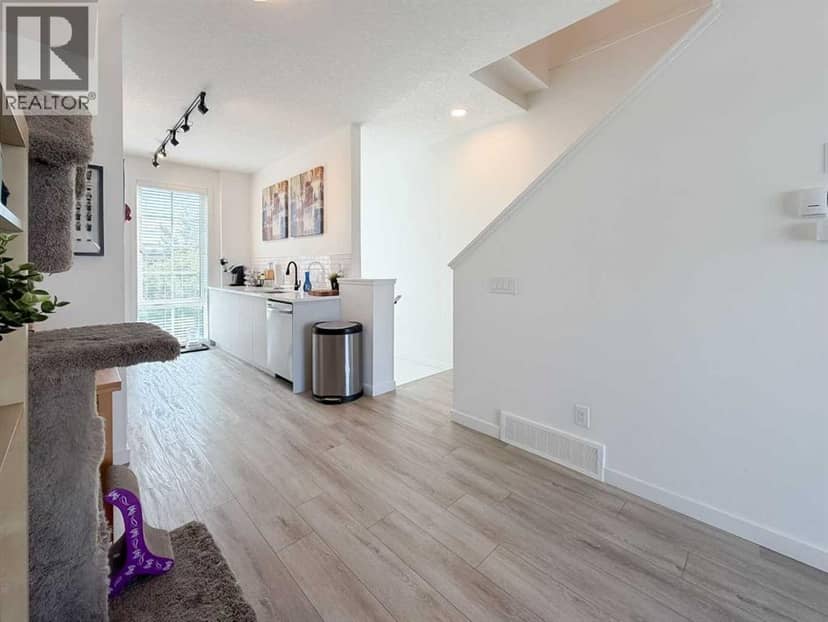 2474 210 Avenue SE — photo 9 of 28