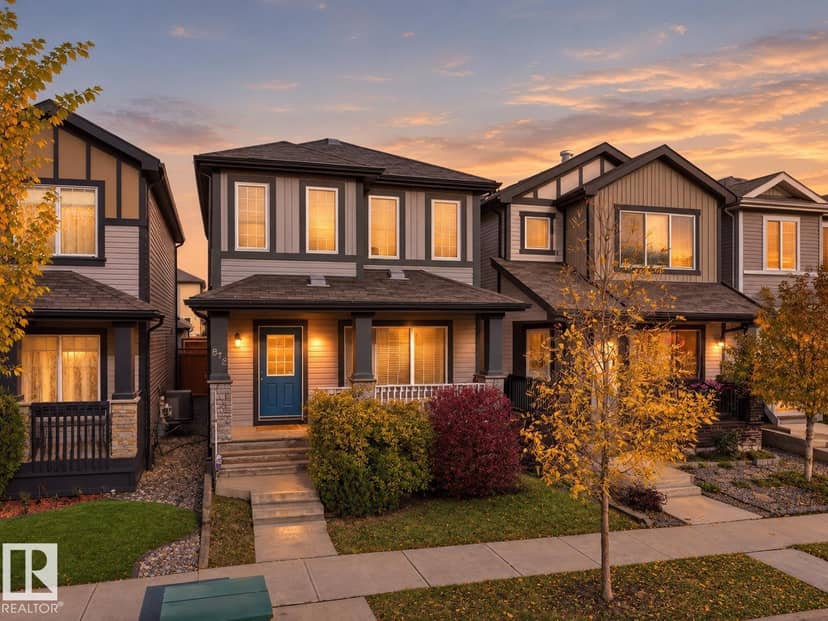 872 Cy Becker Dr NW, Edmonton