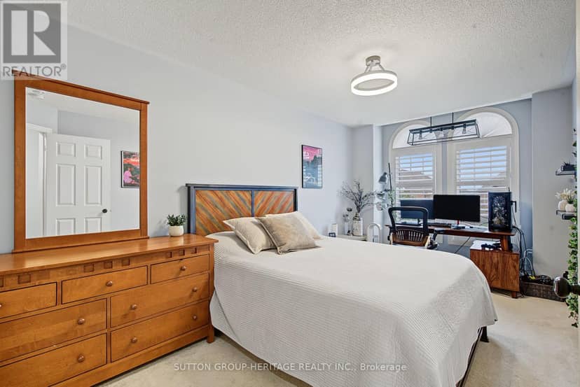 15 Clarinet Lane — photo 11 of 22