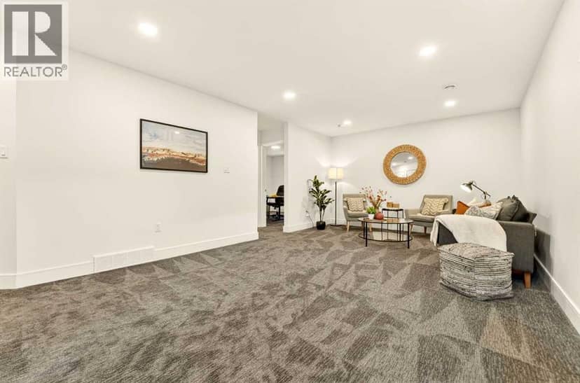 8619 25 Avenue — photo 38 of 40