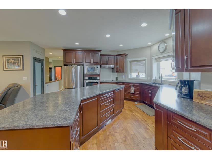 59125 Rge Rd 50 — photo 16 of 40