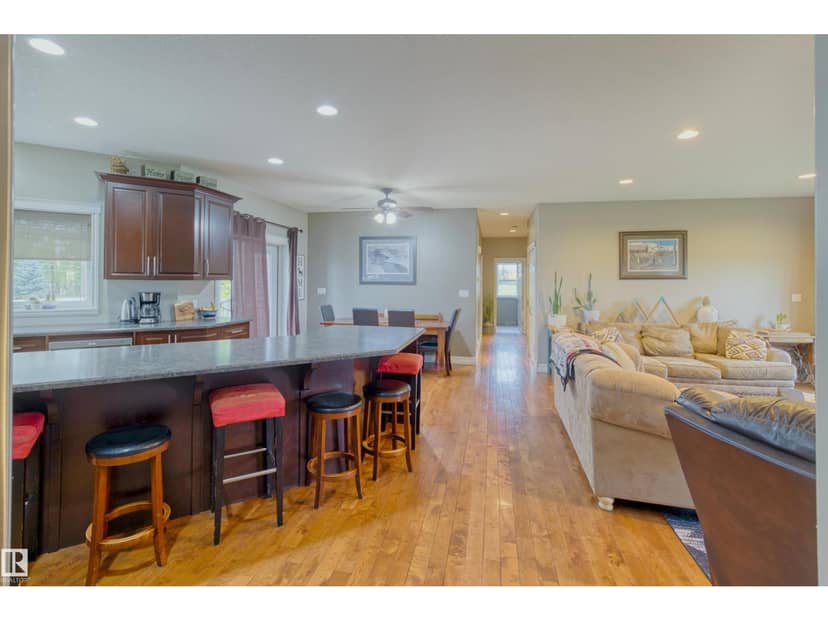 59125 Rge Rd 50 — photo 12 of 40