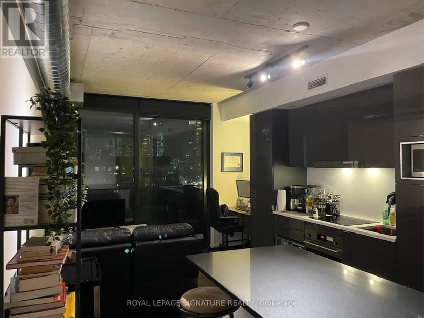 806 - 21 Lawren Harris Square, Toronto, photo 5
