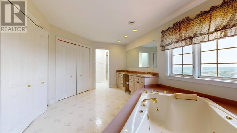 1608 Brow Of Mountain Road — photo 39 of 40