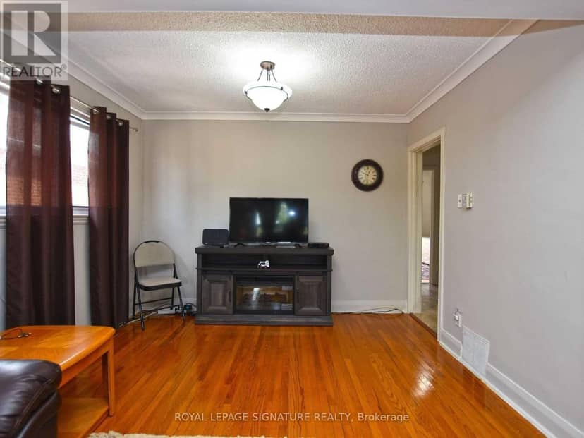 103 Richardson Avenue — photo 10 of 39