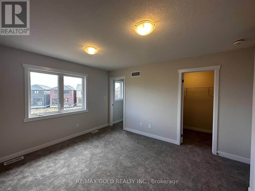 17 Wilkinson Avenue — photo 10 of 12