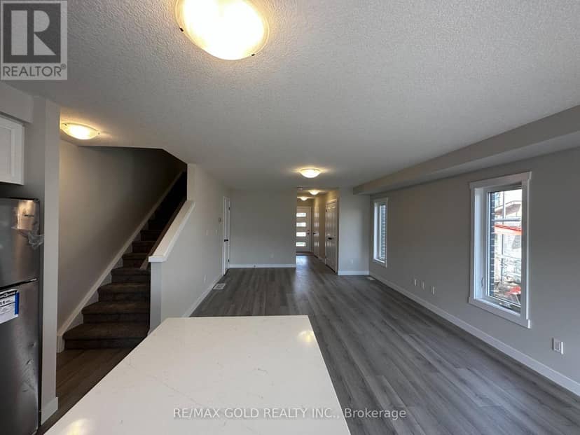 17 Wilkinson Avenue — photo 6 of 12