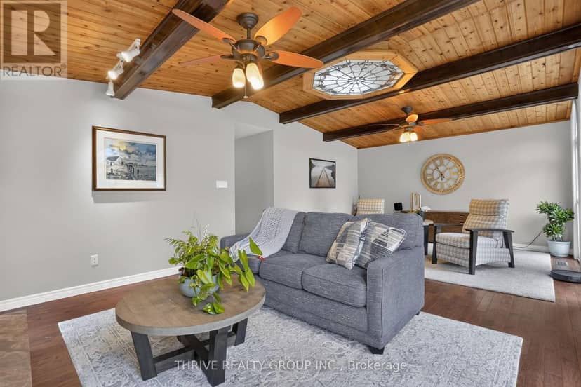 11 Outer Drive — photo 10 of 40