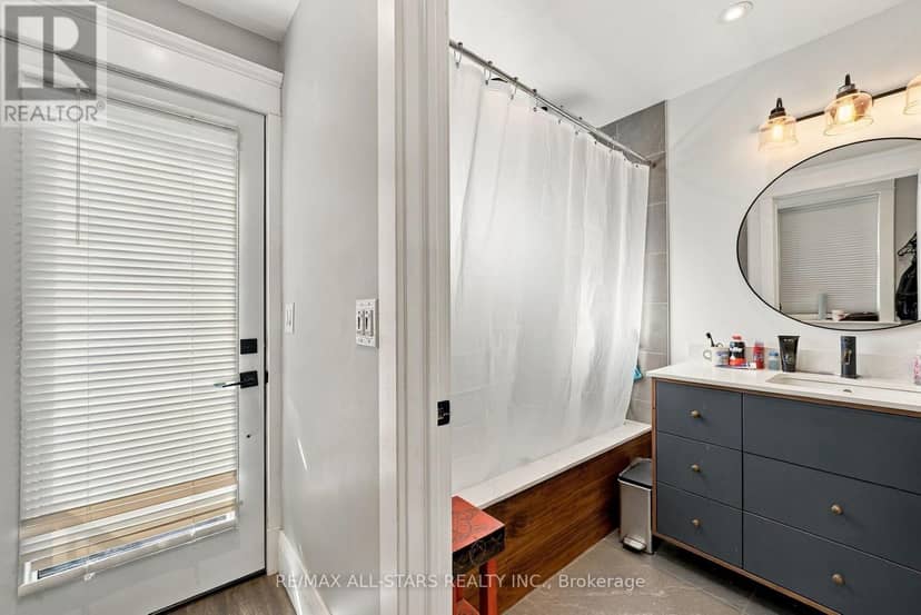 435 Mortimer Avenue — photo 22 of 40