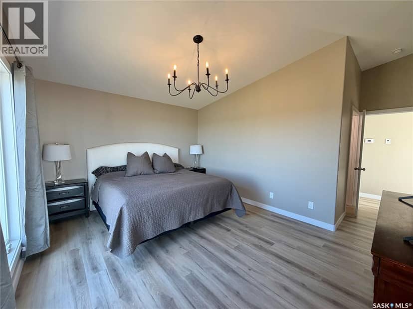 1119 Birchwood AVENUE — photo 19 of 40