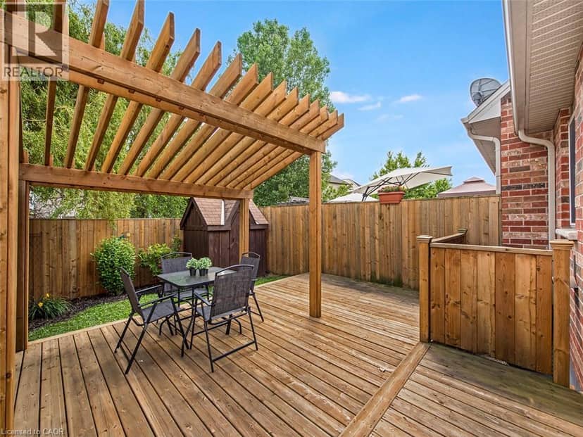 15 POWELL Lane — photo 21 of 33