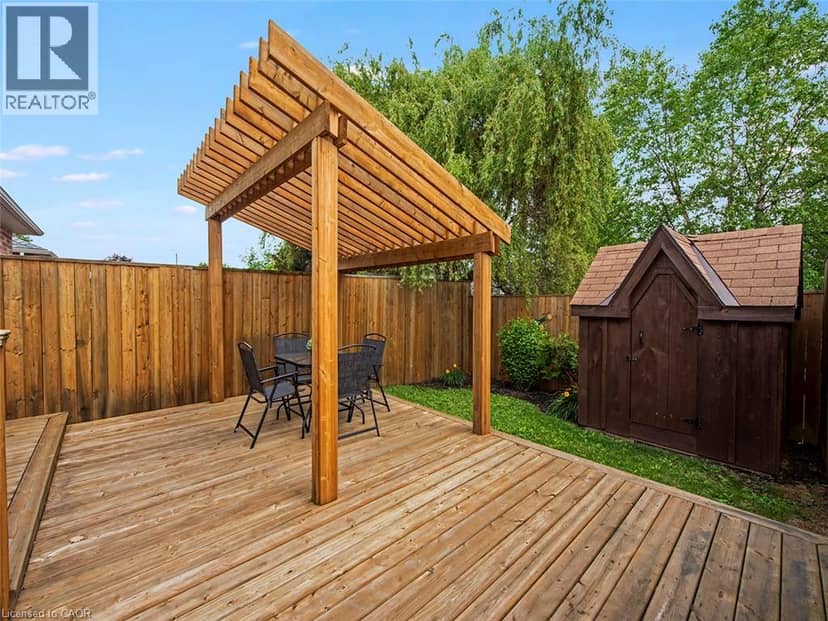 15 POWELL Lane — photo 27 of 33
